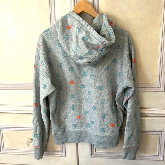 Champion monogram sweatshirt hoodie Shirt - kid Large 14-16 also fits Woman XS - Picture 2 of 5